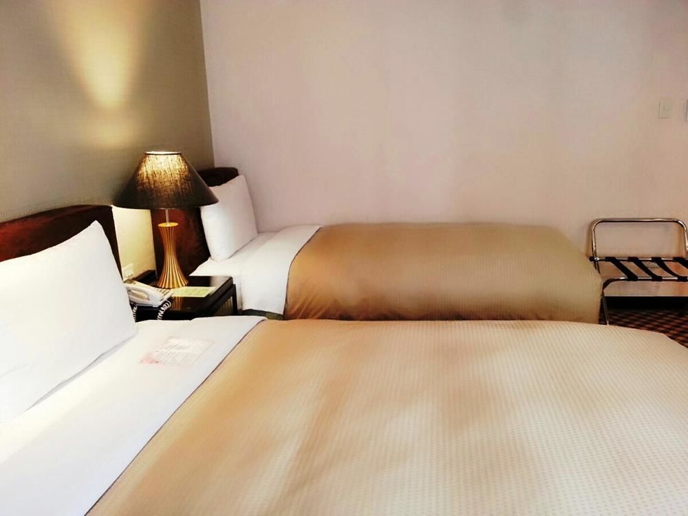 Astar Hotel Tajpej Buitenkant foto