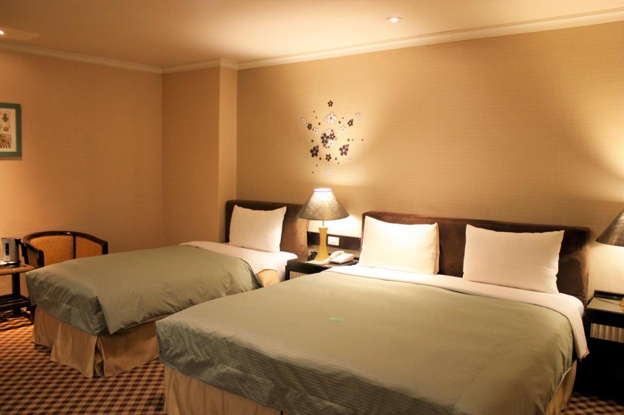 Astar Hotel Tajpej Buitenkant foto